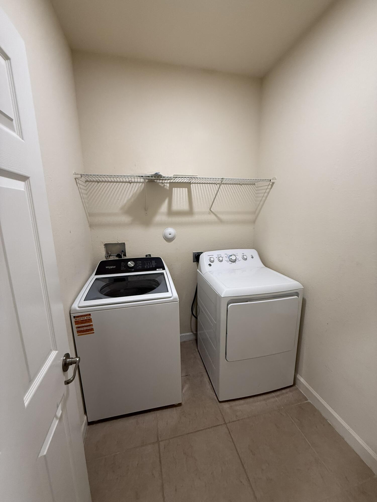 17093 Southwest 93rd Street Miami, FL 33196 - Photo 26 of 39 IMG_9131