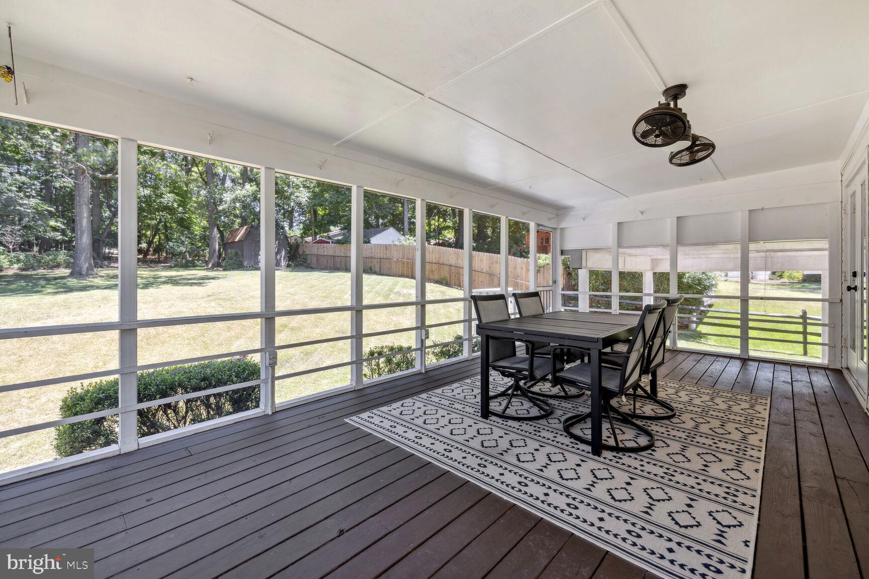 240 Rolling Road Gaithersburg, MD 20877 - Photo 8 of 20 Screened in Porch