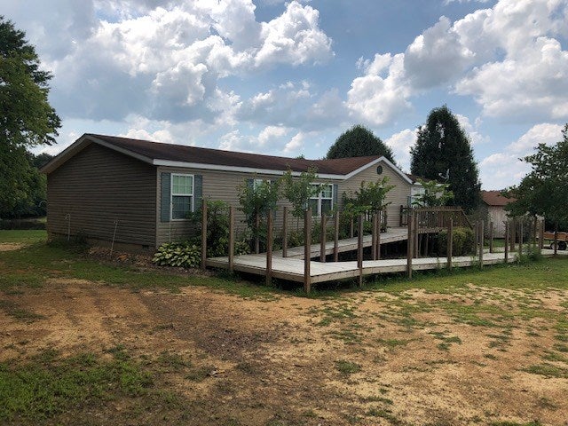 229 Poplar Grove Road Summer Shade, KY 42166 - Photo 12 of 21 Gallery Image 12