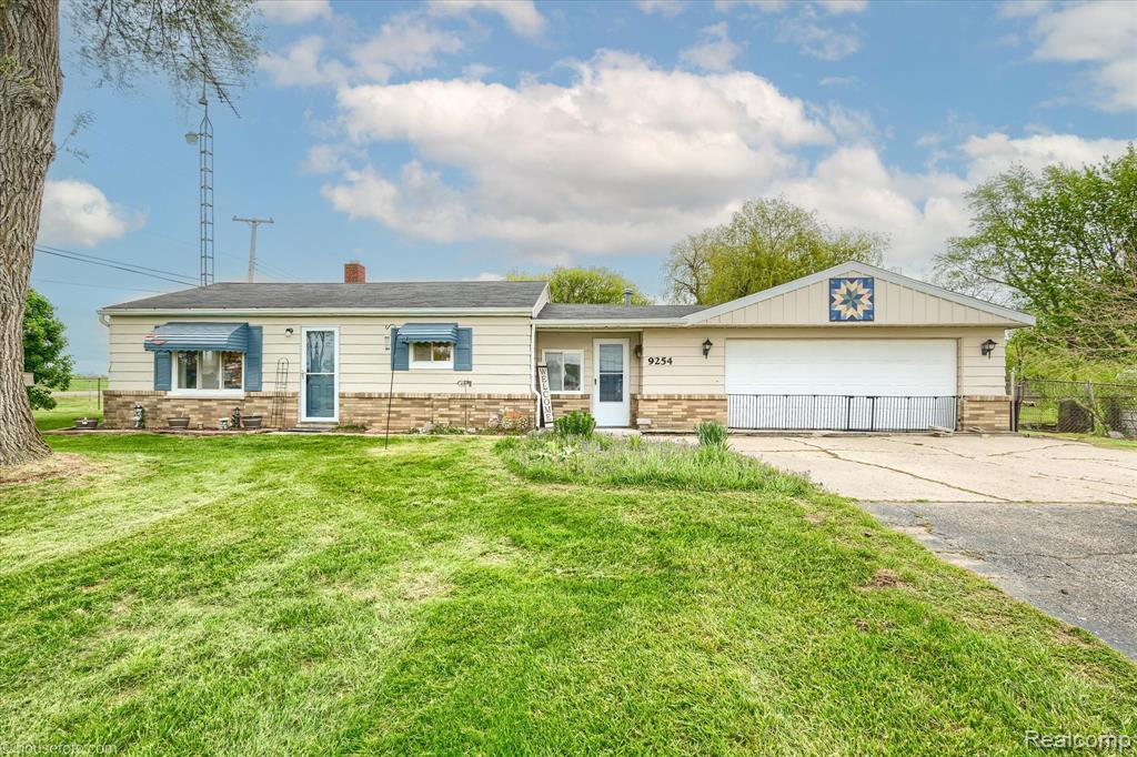9254 North Genesee Road Mount Morris, MI 48458 - Photo 1 of 24