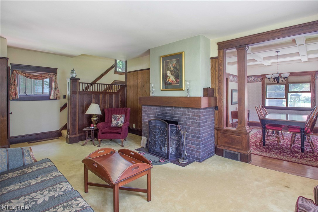 1936 Maple Road Stow, OH 44224 - Photo 4 of 35