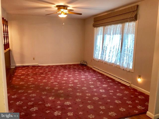 1939 Lorraine Road Reading, PA 19604 - Photo 3 of 8 Gallery Image 3