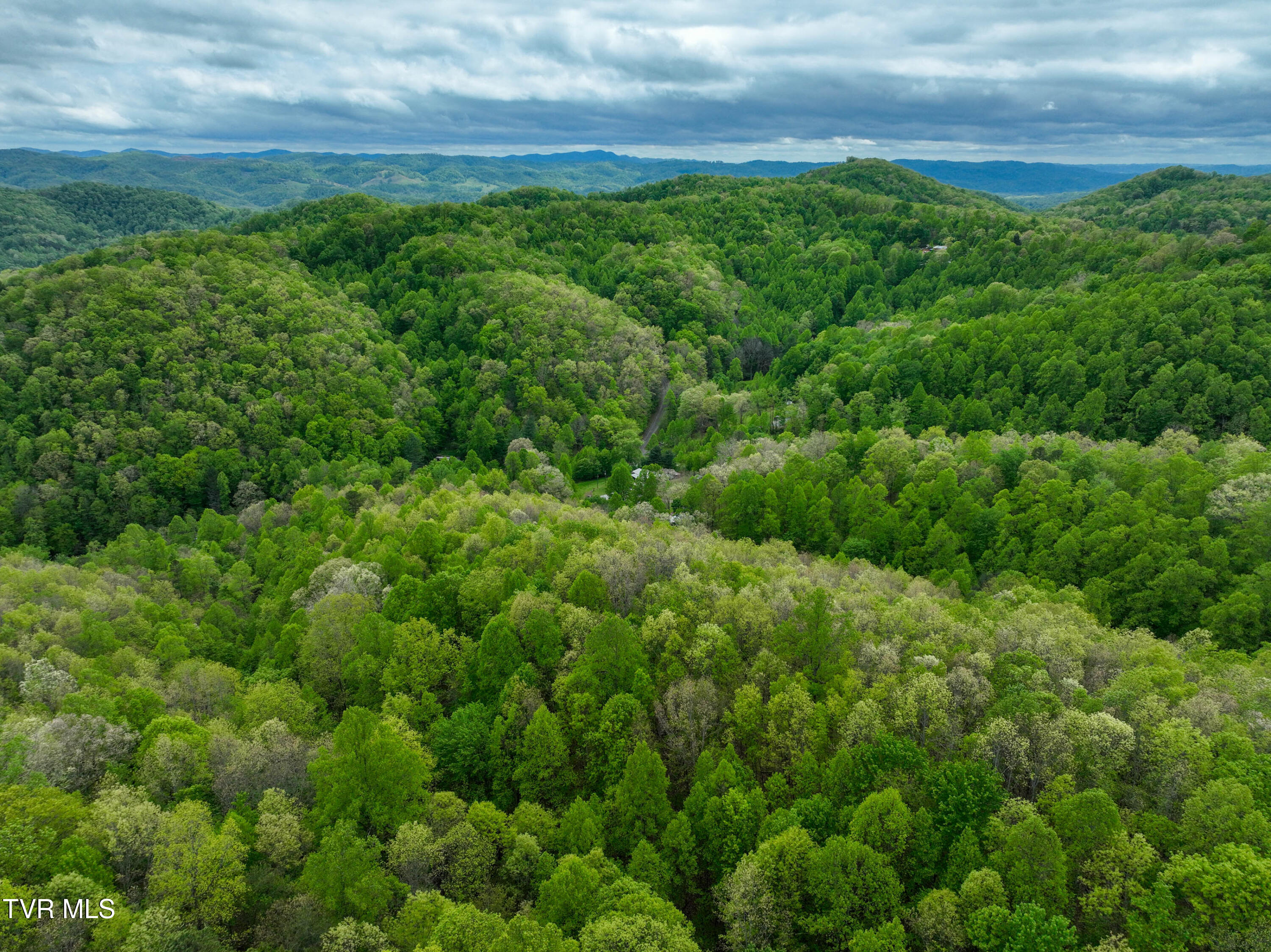 903 Flatwoods Road Coeburn, VA 24230 - Photo 64 of 74 903 Flatwoods Dr Drone JOANA-21
