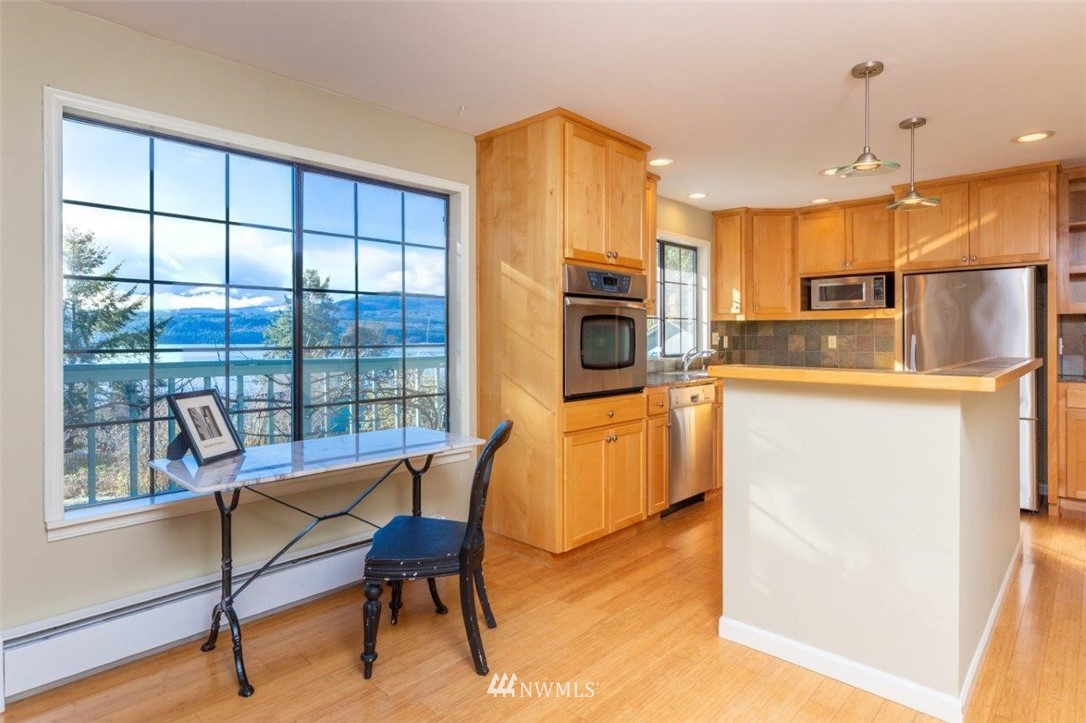 4531 South Discovery Road Port Townsend, WA 98368 - Photo 5 of 31 Gallery Image 5