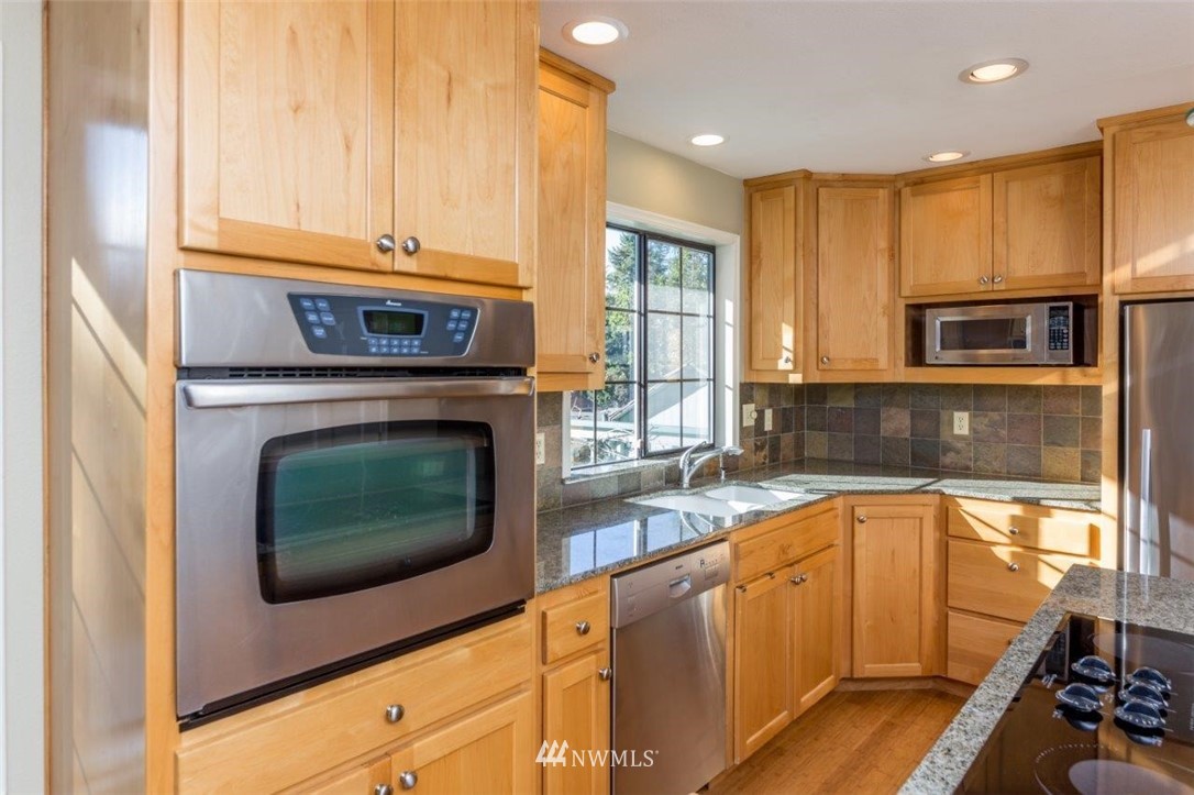 4531 South Discovery Road Port Townsend, WA 98368 - Photo 7 of 31 Gallery Image 7