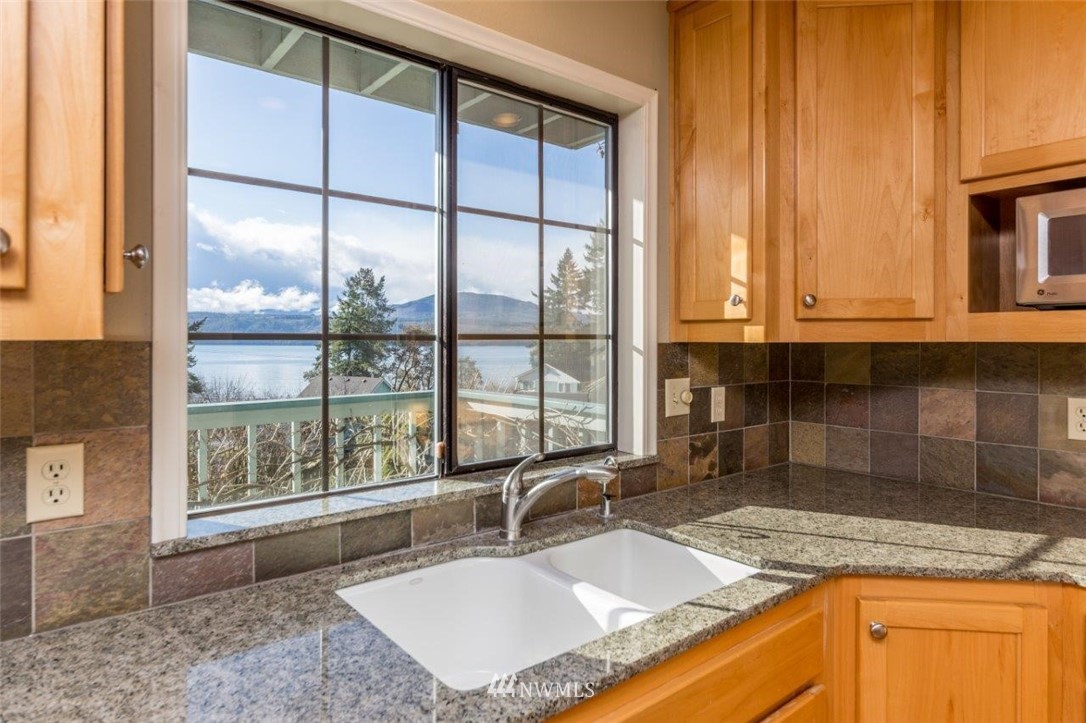 4531 South Discovery Road Port Townsend, WA 98368 - Photo 8 of 31 Gallery Image 8