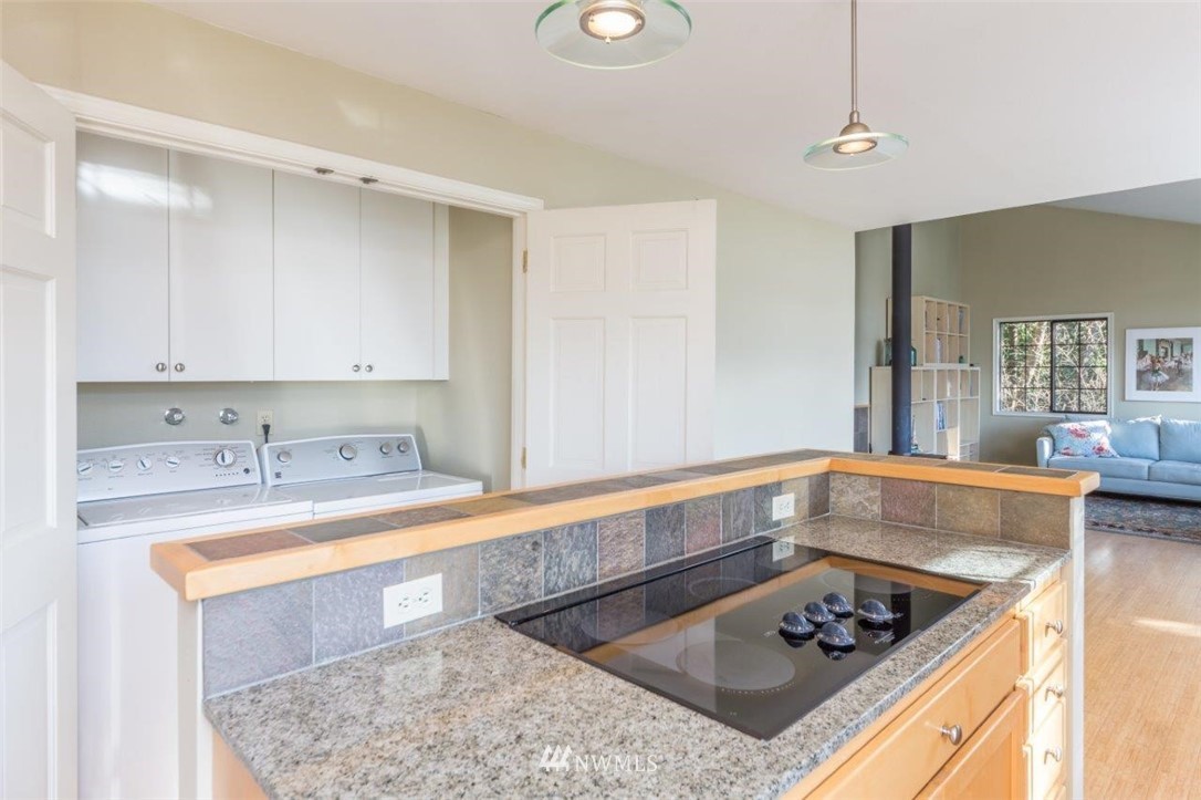 4531 South Discovery Road Port Townsend, WA 98368 - Photo 9 of 31 Gallery Image 9