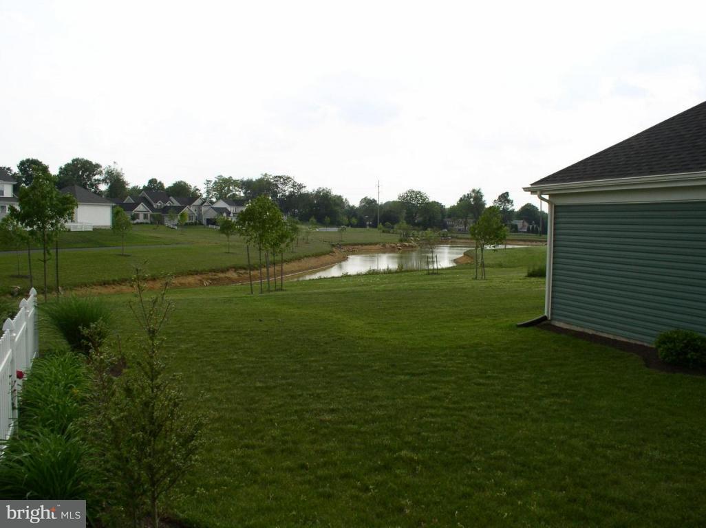 647 Wallingford Road Lititz, PA 17543 - Photo 9 of 10