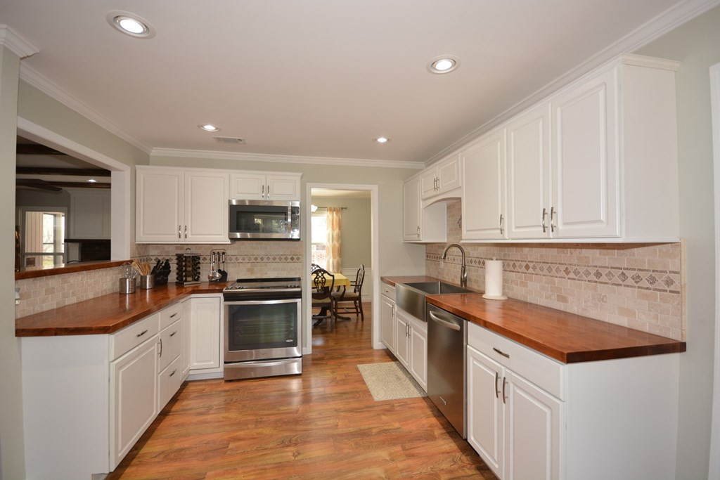 4401 Owens Road Evans, GA 30809 - Photo 14 of 45