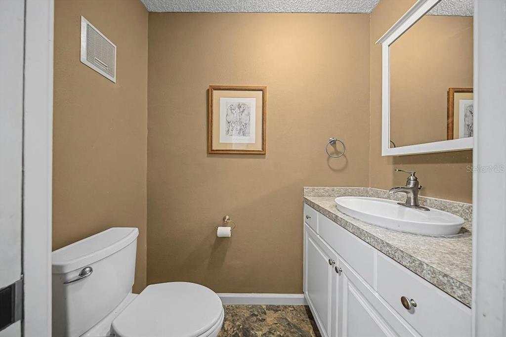 8830 Southwest 98th Place, Unit L Ocala, FL 34481 - Photo 18 of 21