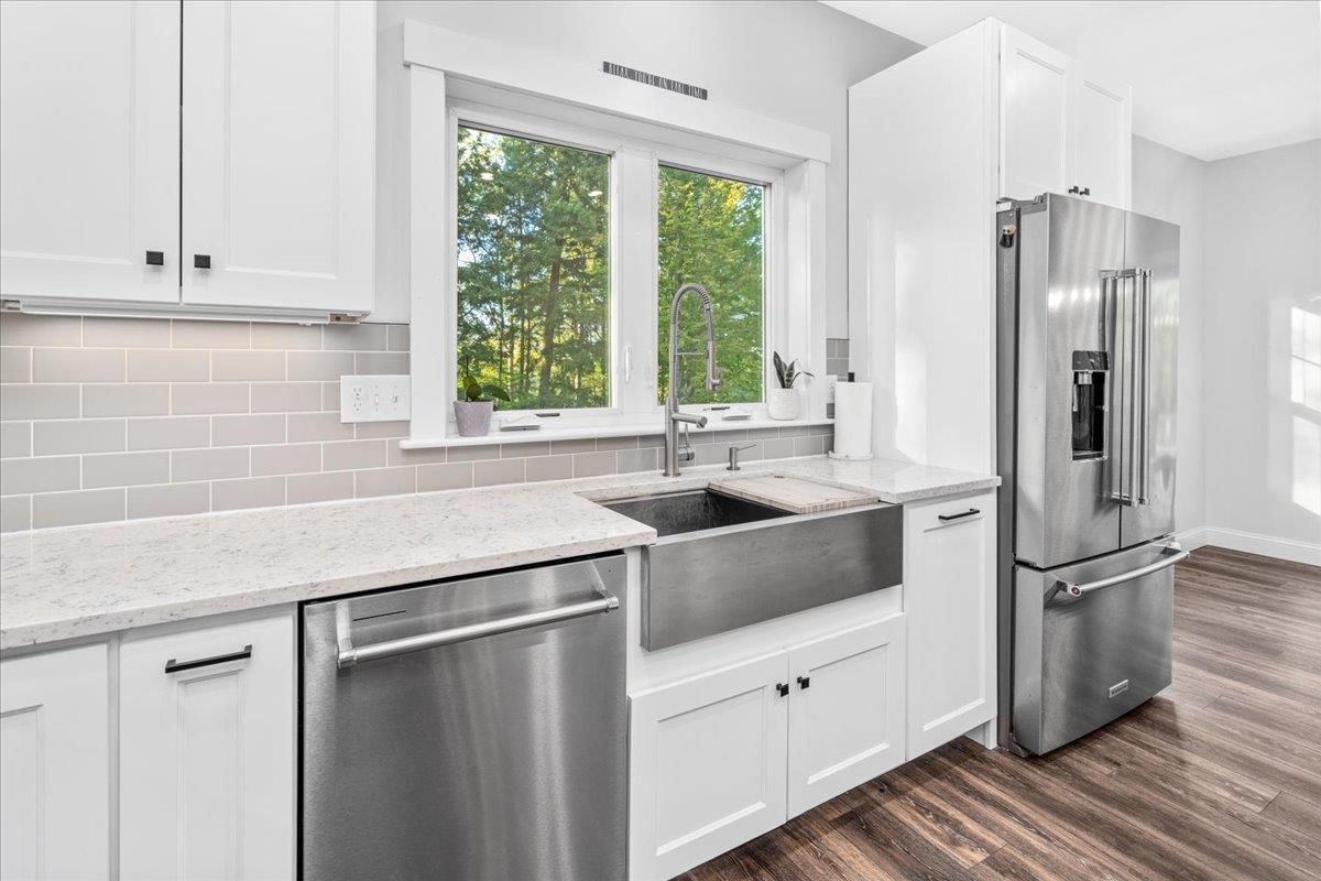 43 Clover Ridge Road Meredith, NH 03253 - Photo 3 of 40