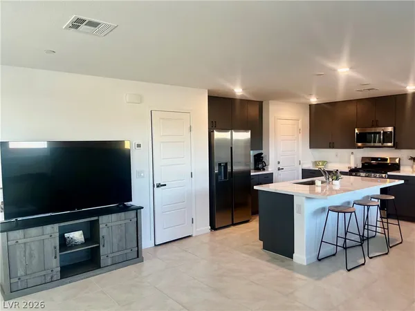 $2,075 | 134 Barringswell Avenue, Henderson, NV 89011