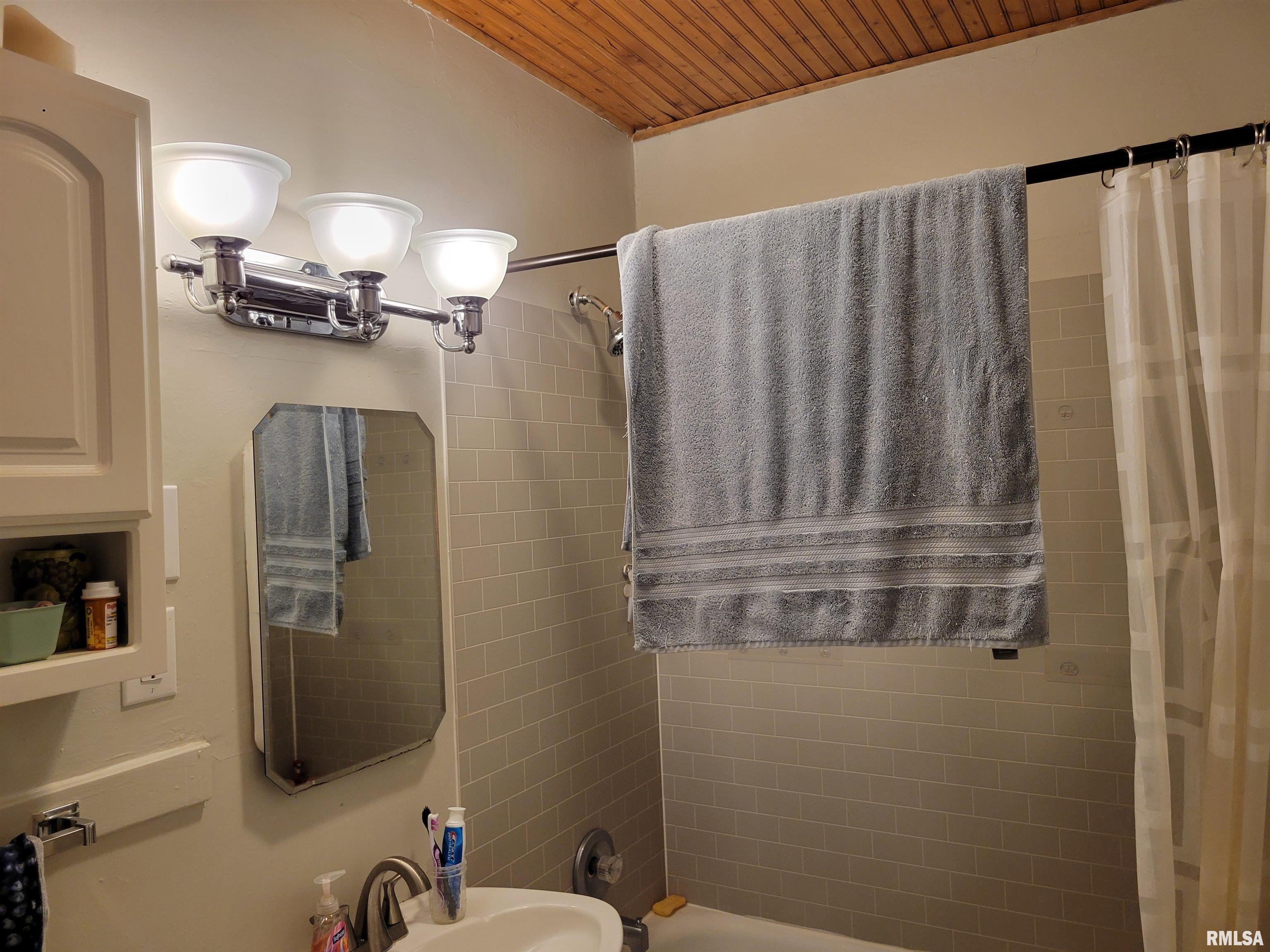 1143 West Monroe Street Springfield, IL 62704 - Photo 10 of 38 Gallery Image 10