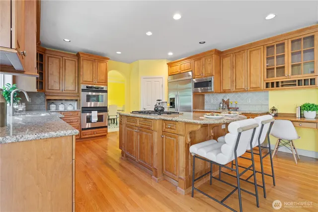 $2,700,000 | 5899 153rd Avenue Southeast, Bellevue, WA 98006