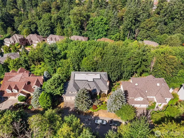 $2,700,000 | 5899 153rd Avenue Southeast, Bellevue, WA 98006