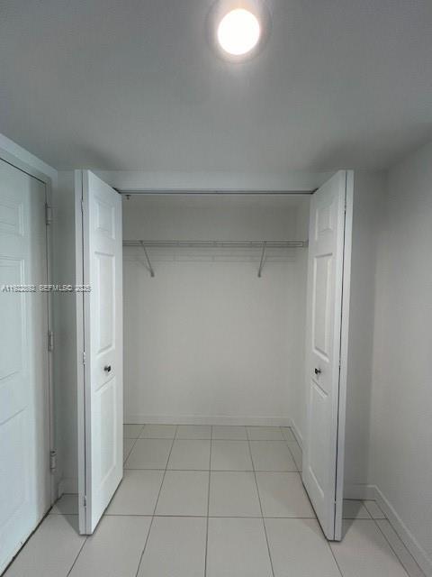 1155 Brickell Bay Drive, Unit 3205 Miami, FL 33131 - Photo 8 of 14 a view of an empty room