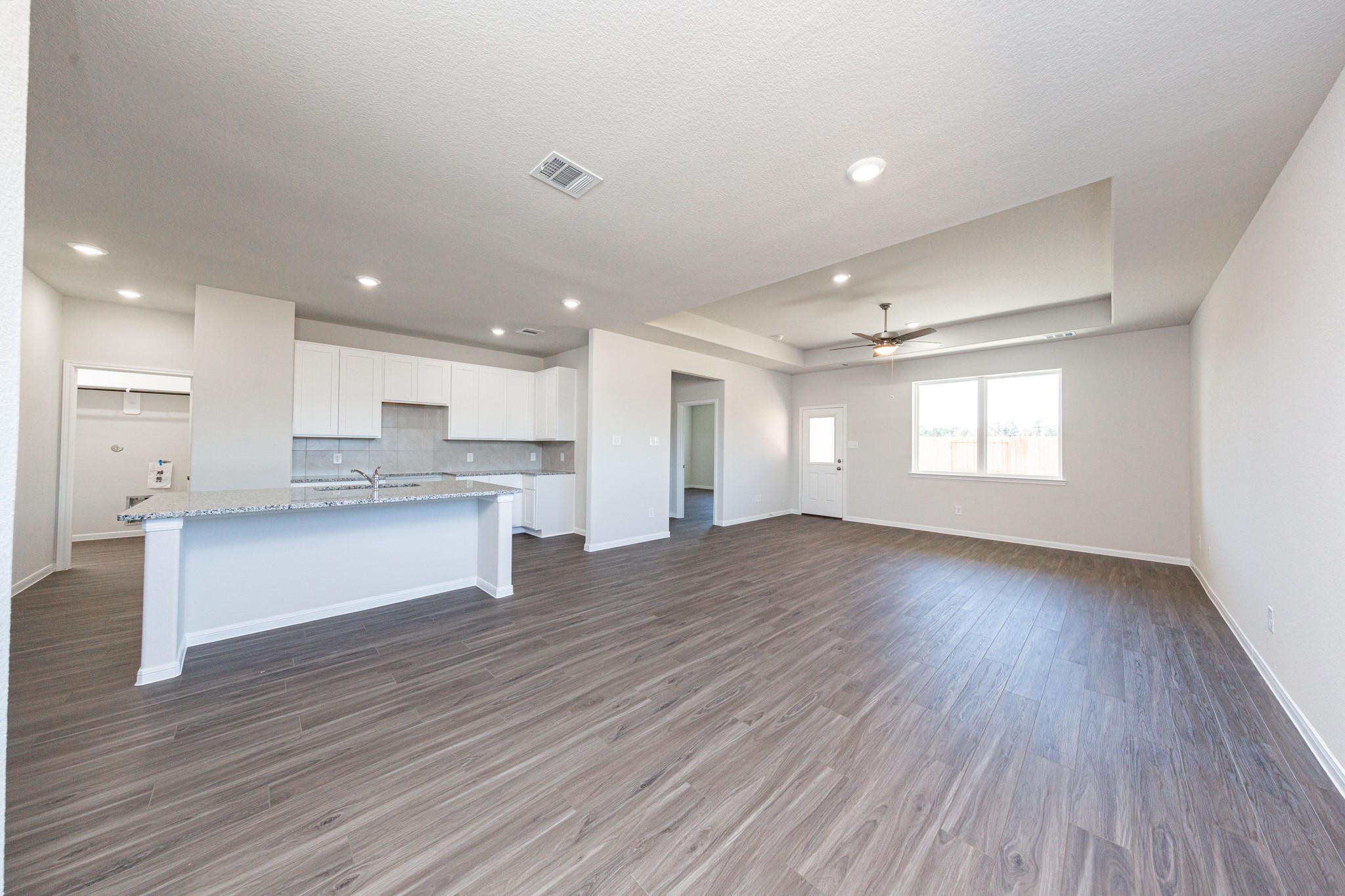 15627 Tranquil Pines Street Conroe, TX 77302 - Photo 8 of 27