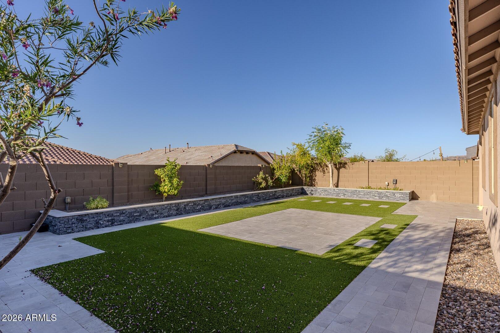 1548 West Corral Road Phoenix, AZ 85041 - Photo 23 of 61