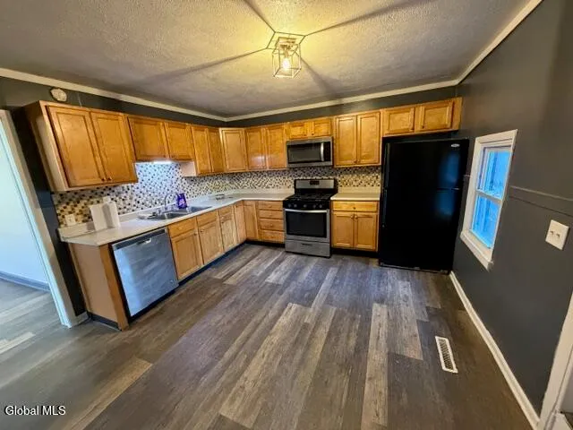 $219,900 | 1819 7th Avenue, Watervliet, NY 12189