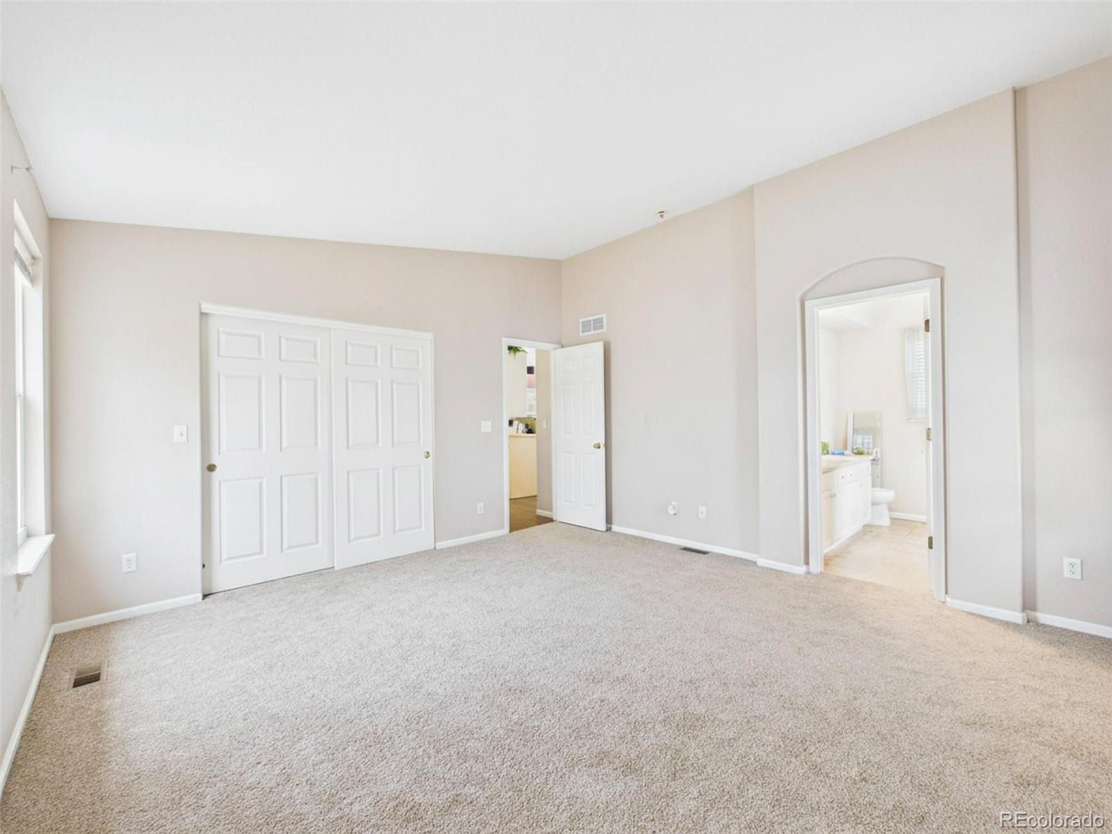 7093 Leopard Drive Lone Tree, CO 80124 - Photo 11 of 36