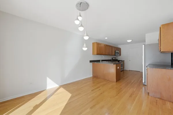 $2,975 | 8261 Pecan Place, Frankfort, IL 60423