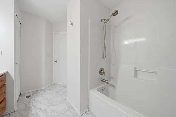 $2,975 | 8261 Pecan Place, Frankfort, IL 60423