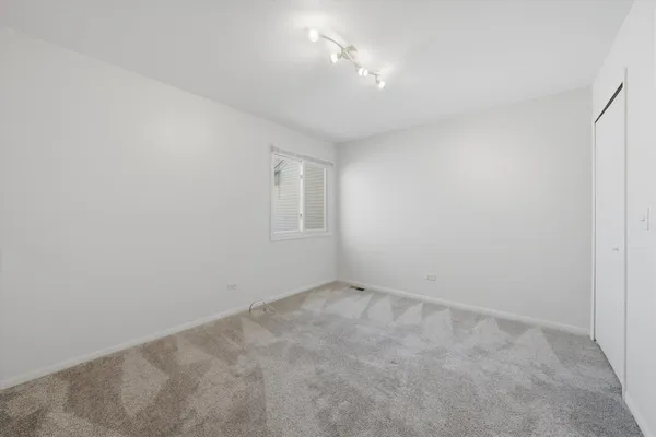 $2,975 | 8261 Pecan Place, Frankfort, IL 60423