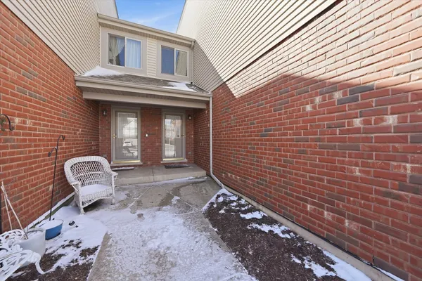 $2,975 | 8261 Pecan Place, Frankfort, IL 60423