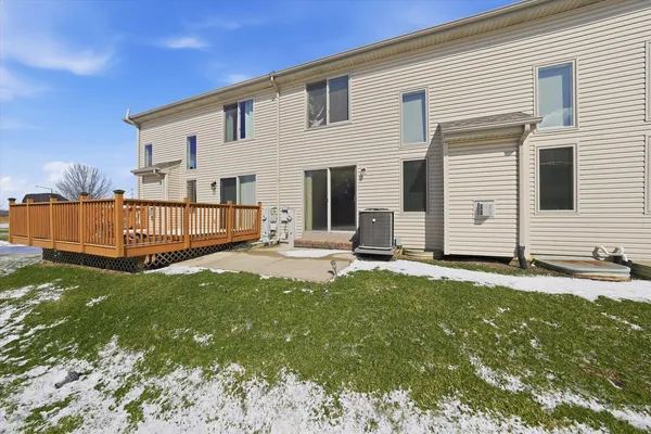 $2,975 | 8261 Pecan Place, Frankfort, IL 60423