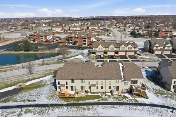 $2,975 | 8261 Pecan Place, Frankfort, IL 60423