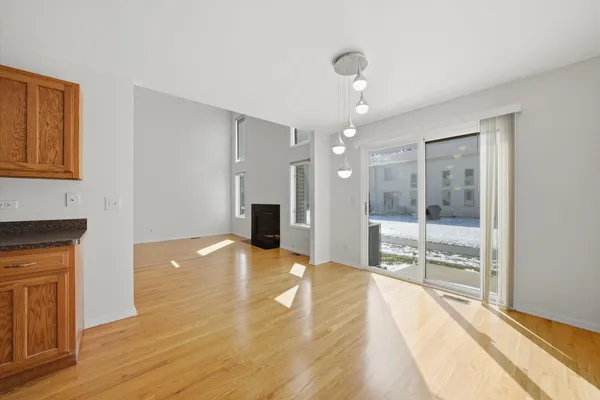 $2,975 | 8261 Pecan Place, Frankfort, IL 60423