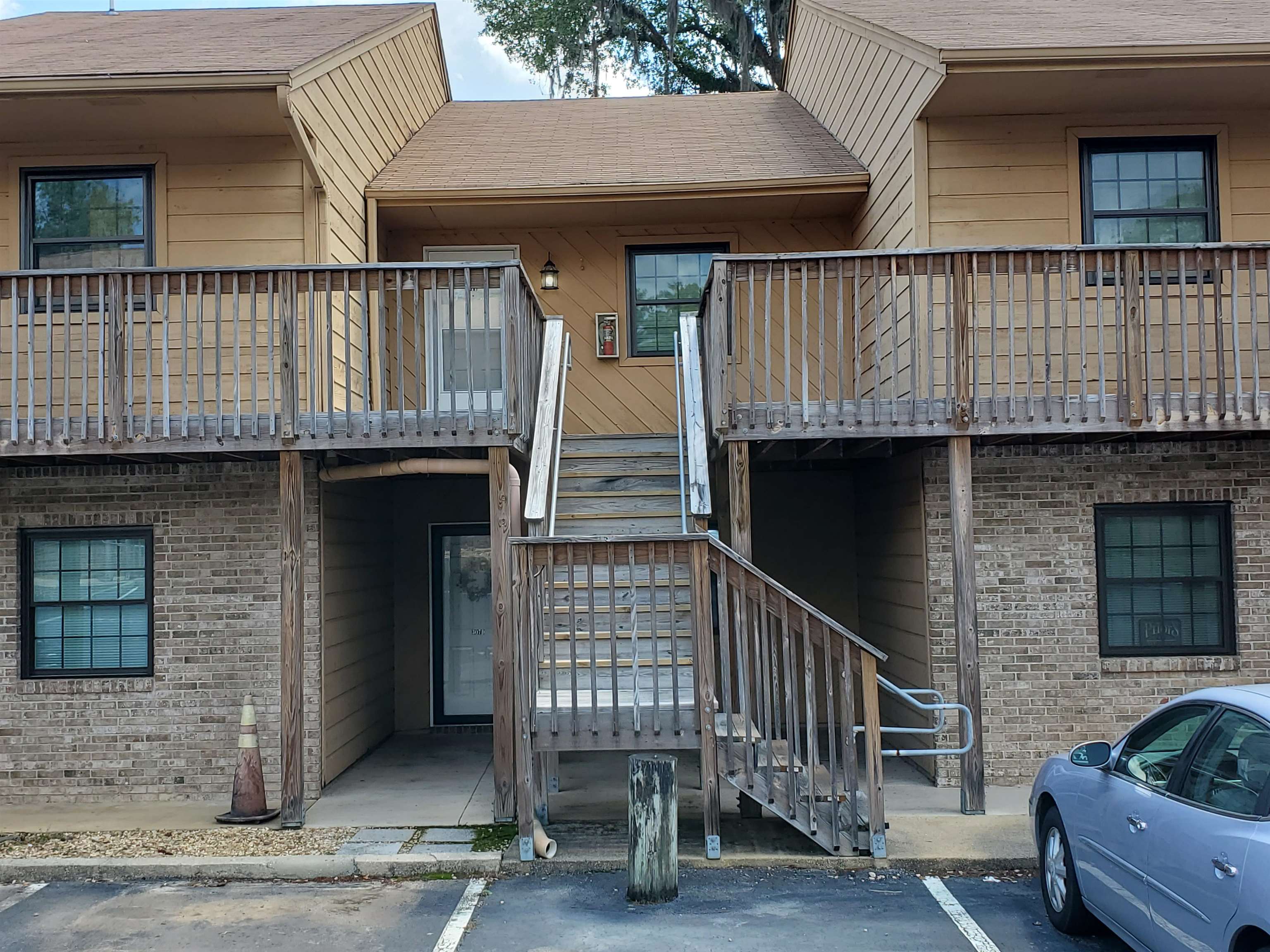 311 Hayden Road, Unit F Tallahassee, FL 32304 - Photo 20 of 20 Gallery Image 20