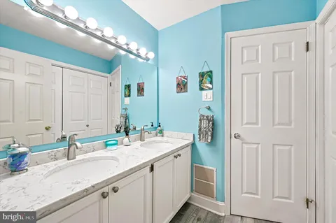 $625,000 | 12 Kincaid Court, Media, PA 19063