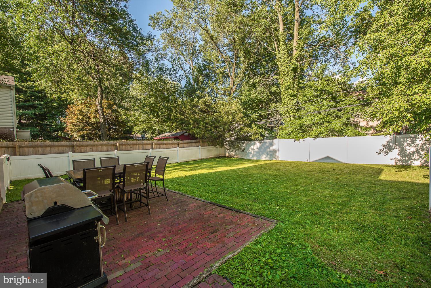 247 Rambling Way Springfield, PA 19064 - Photo 26 of 30 Backyard