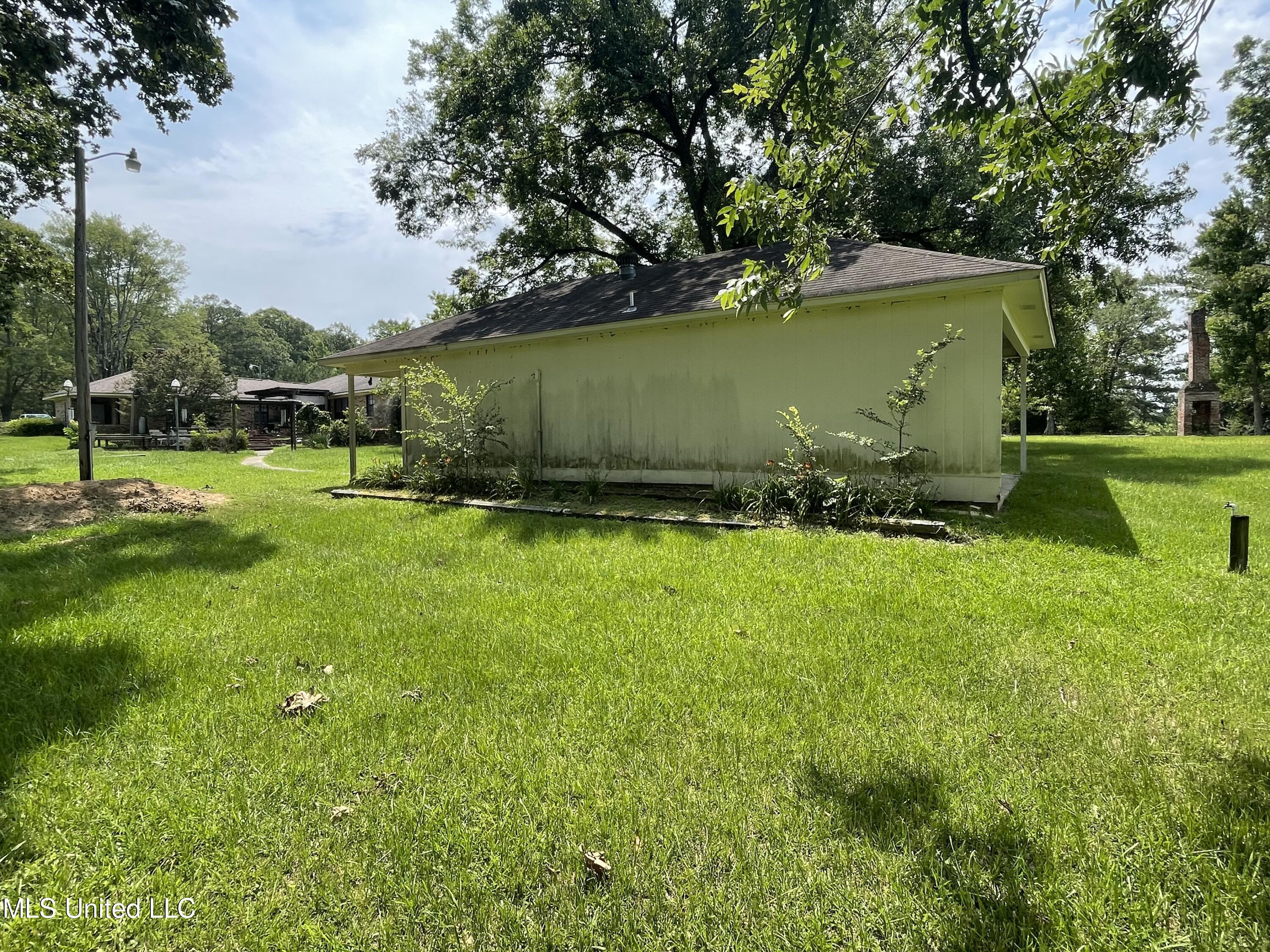 694 Pat Luckett Road Canton, MS 39046 - Photo 8 of 44 Hayes 9