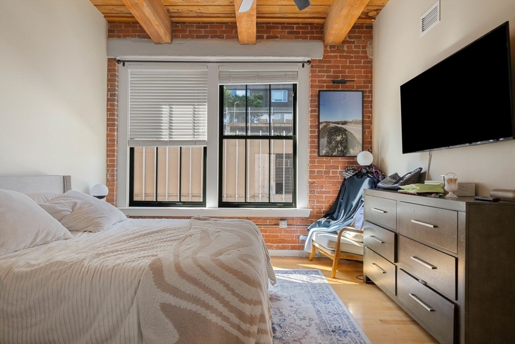 9 West Broadway, Unit 314 Boston, MA 02127 - Photo 21 of 25