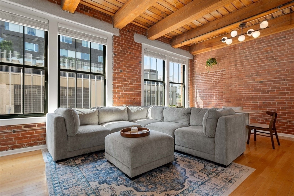 9 West Broadway, Unit 314 Boston, MA 02127 - Photo 4 of 25