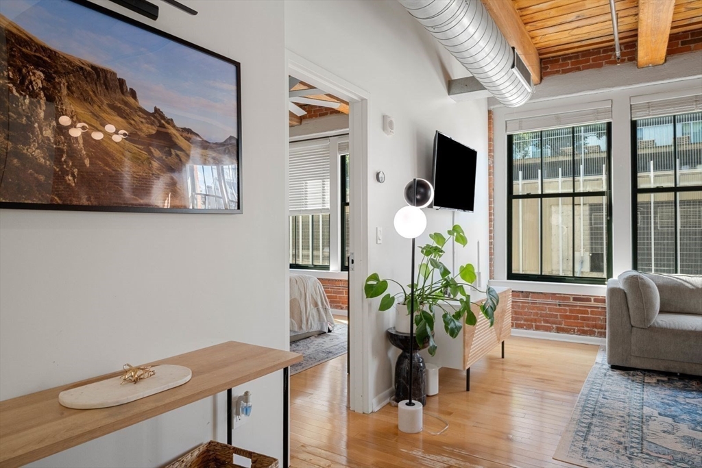 9 West Broadway, Unit 314 Boston, MA 02127 - Photo 10 of 25