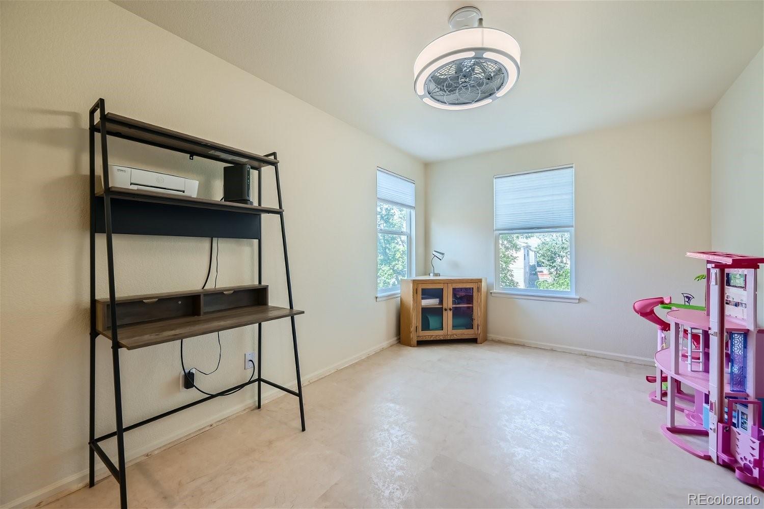 10468 Lower Ridge Road Longmont, CO 80504 - Photo 17 of 20 Gallery Image 17