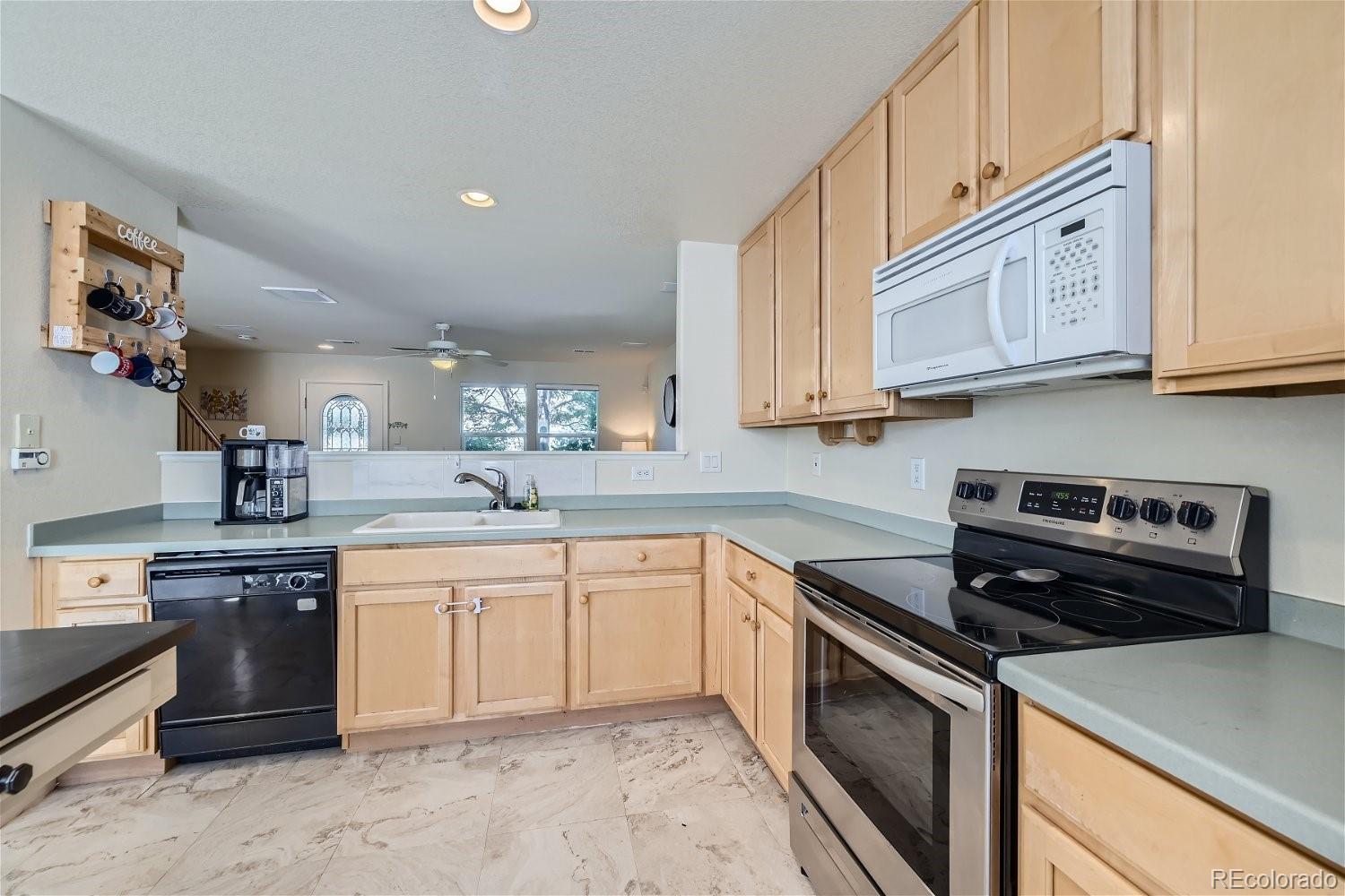 10468 Lower Ridge Road Longmont, CO 80504 - Photo 6 of 20 Gallery Image 6