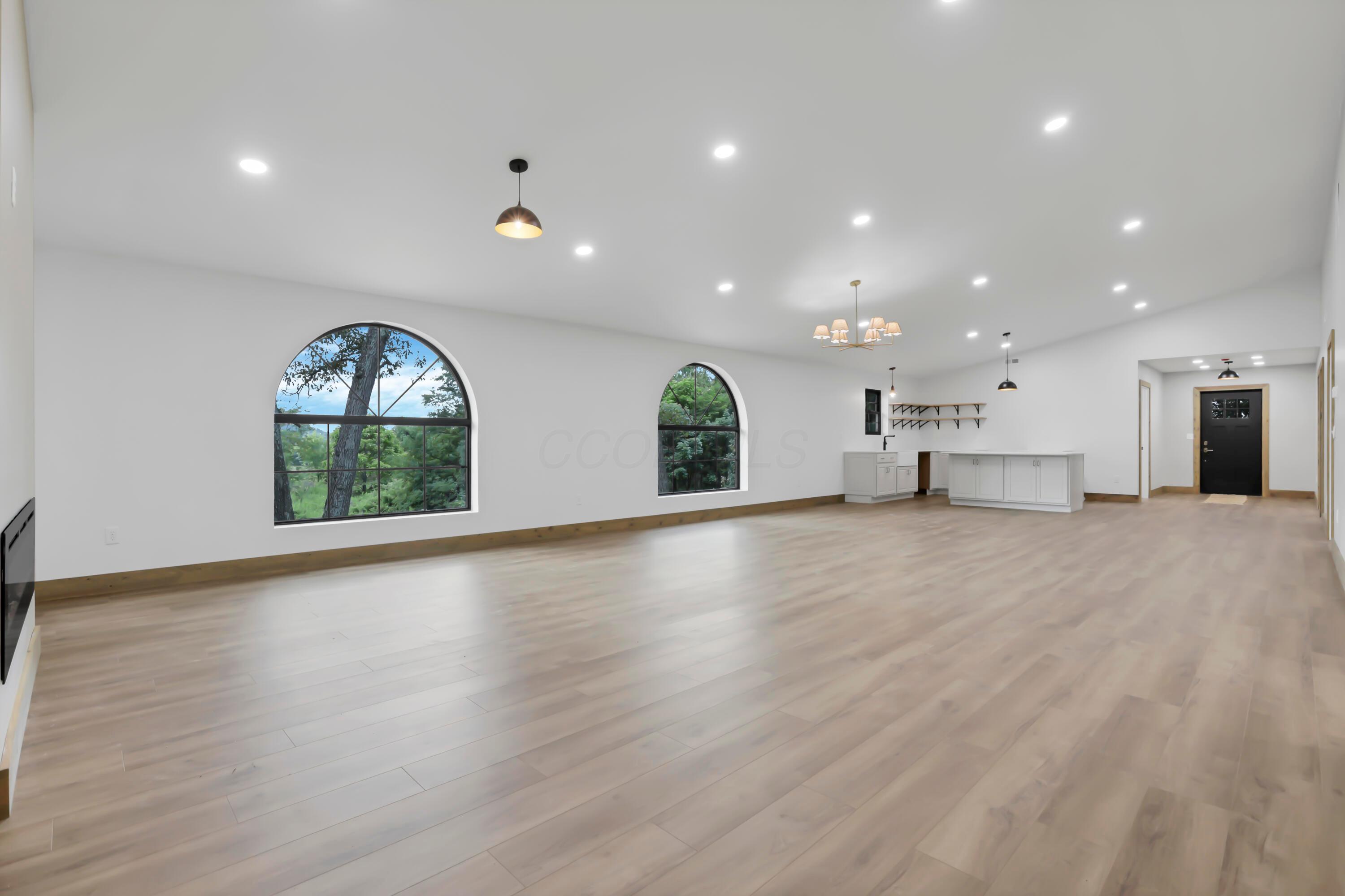 1438 Ragged Ridge Road Frankfort, OH 45628 - Photo 14 of 55 14-print-4E7A7240