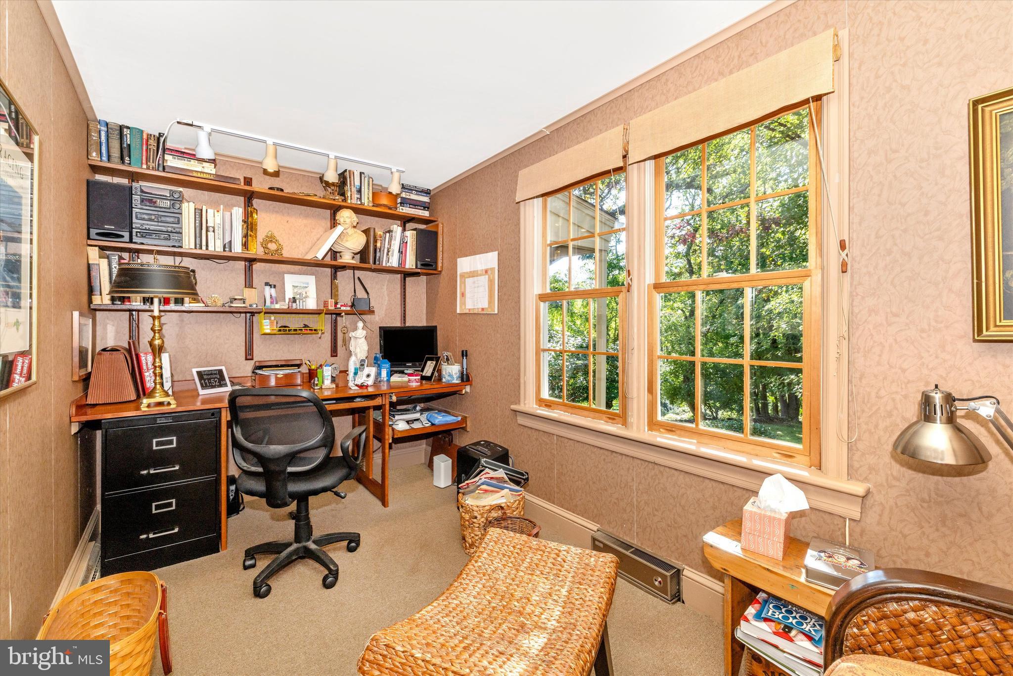 5433 Shookstown Road Frederick, MD 21702 - Photo 16 of 43 Main Level Office/Den