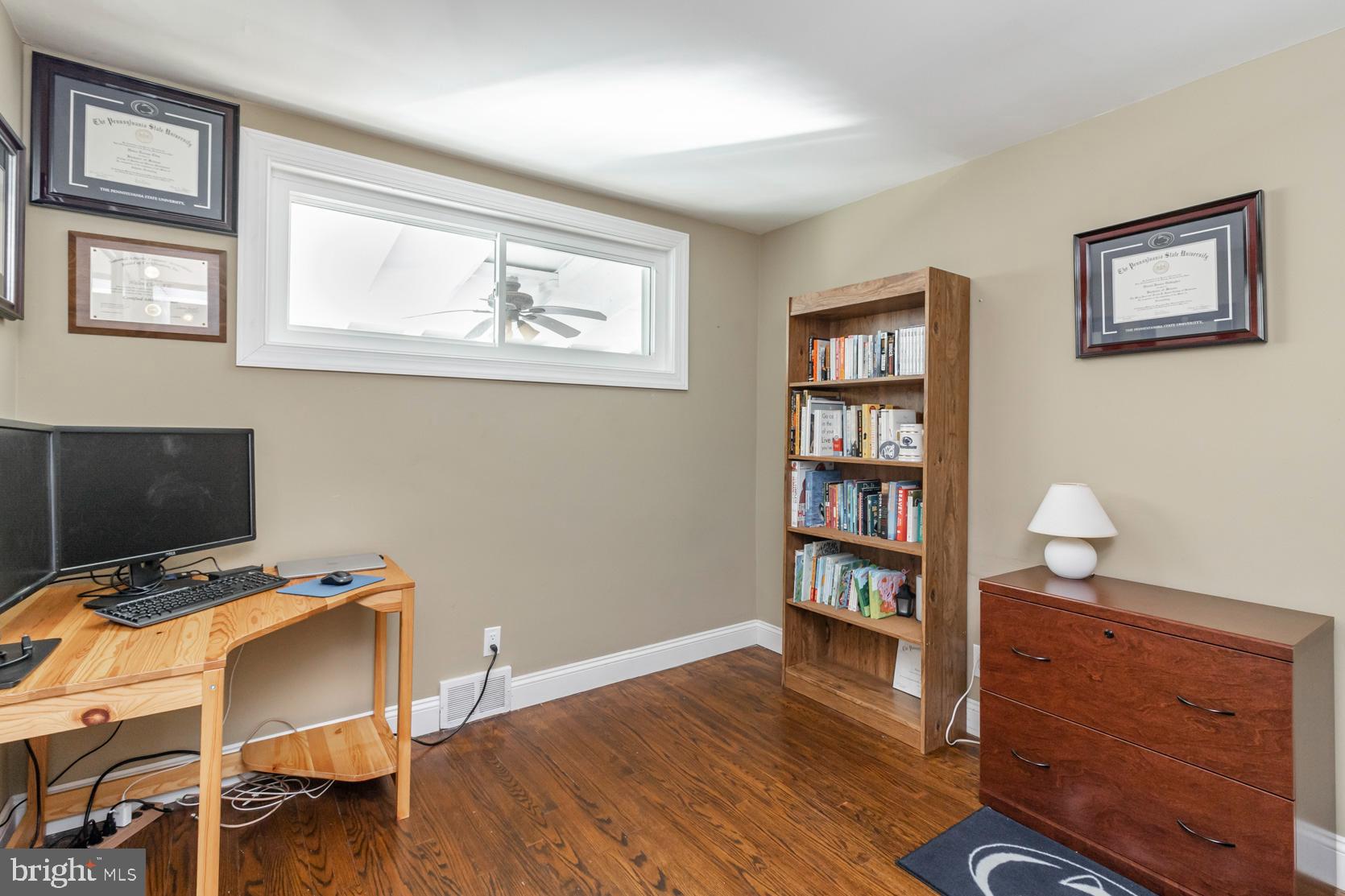 118 Gordon Road Glenside, PA 19038 - Photo 11 of 22 Gallery Image 11