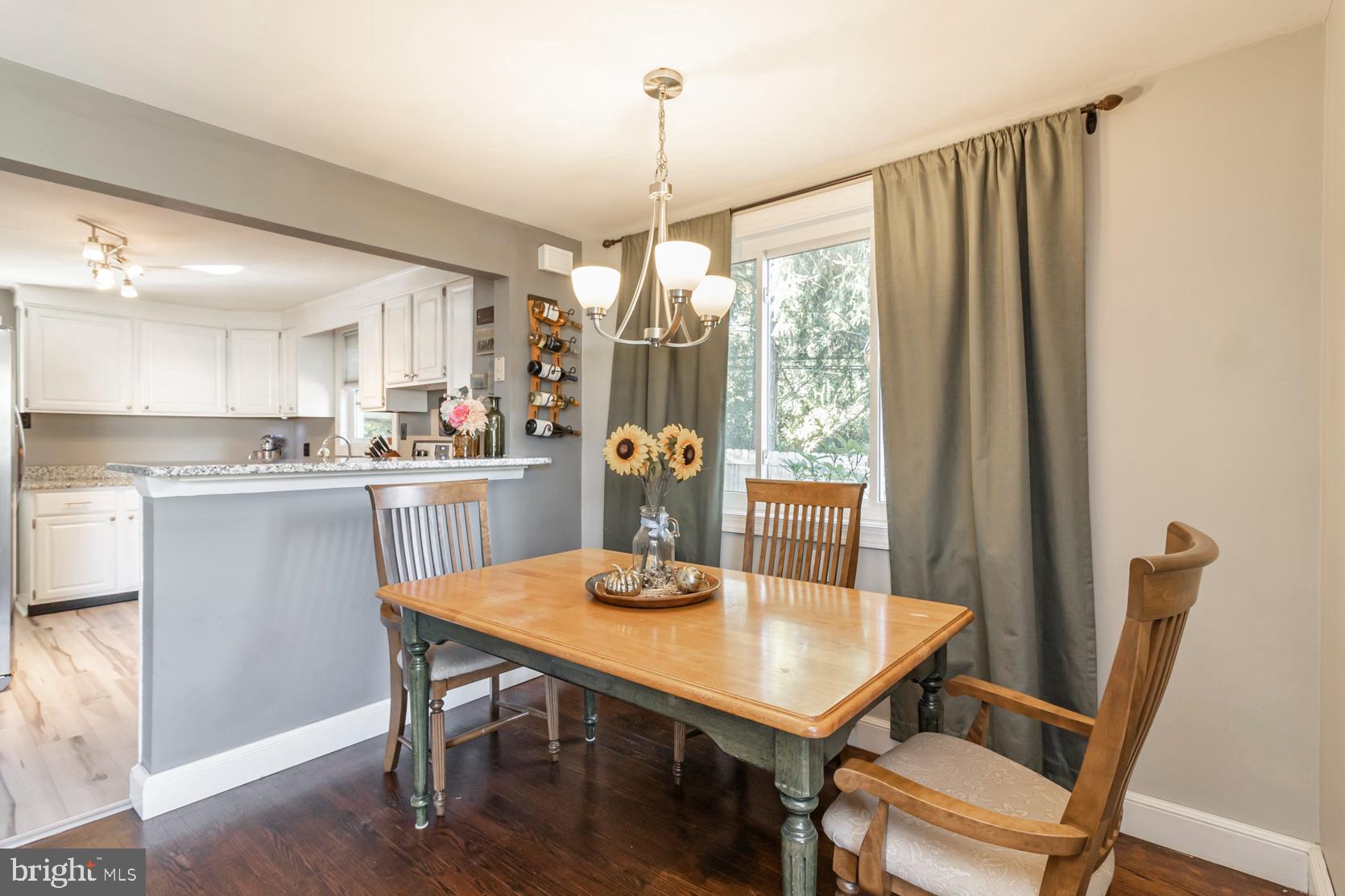 118 Gordon Road Glenside, PA 19038 - Photo 6 of 22 Gallery Image 6
