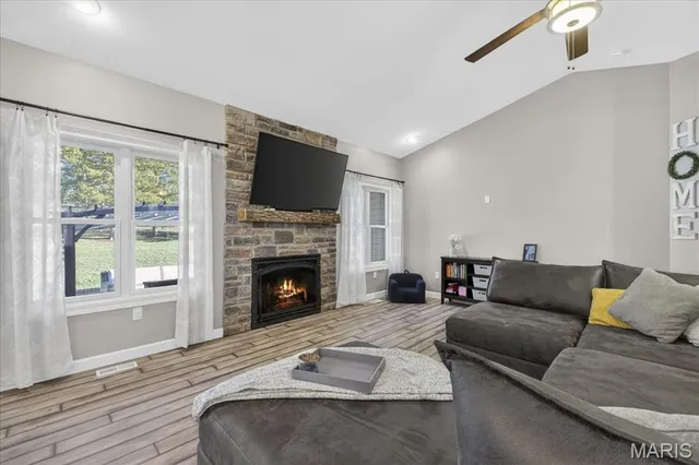 $675,000 | 60 South Creek Drive, Troy, MO 63379