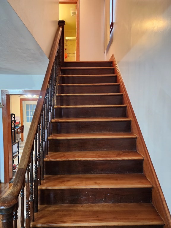 2 Thayer Street Worcester, MA 01603 - Photo 8 of 33 a view of entryway