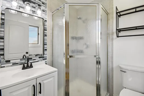 $240,000 | 8218 Cobblestone Drive, Unit 3D, Palos Hills, IL 60465