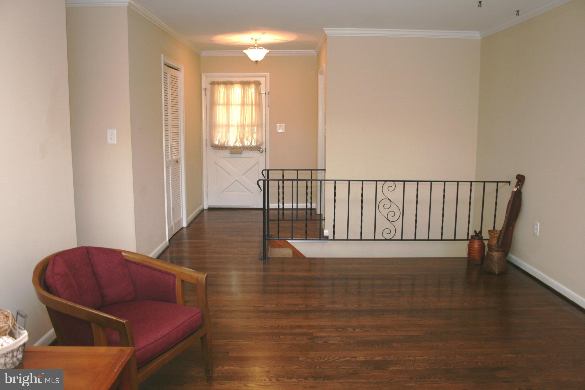304 Beaumont Road Silver Spring, MD 20904 - Photo 4 of 26 Living Room