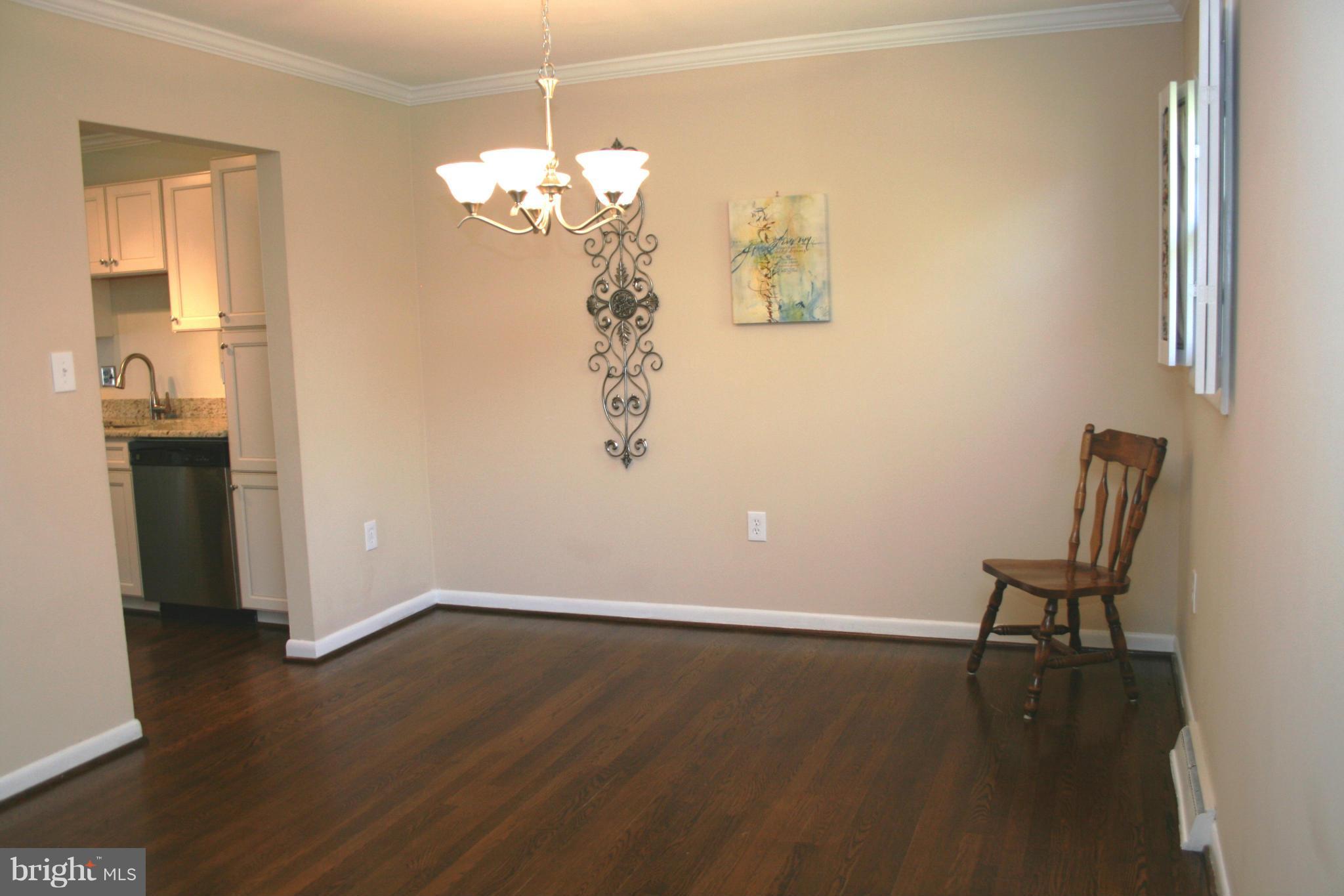 304 Beaumont Road Silver Spring, MD 20904 - Photo 6 of 26 Living Room