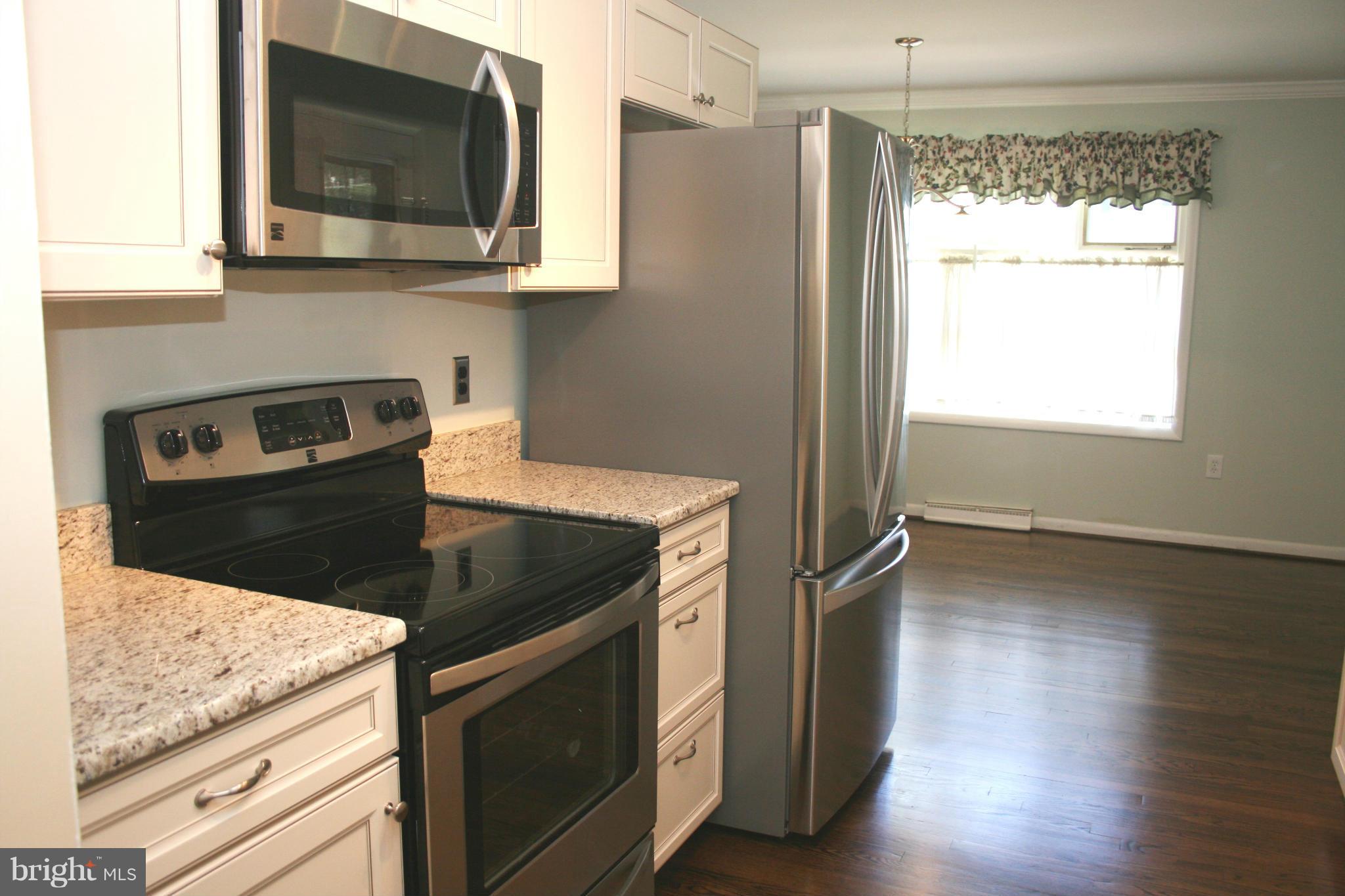 304 Beaumont Road Silver Spring, MD 20904 - Photo 8 of 26 Kitchen